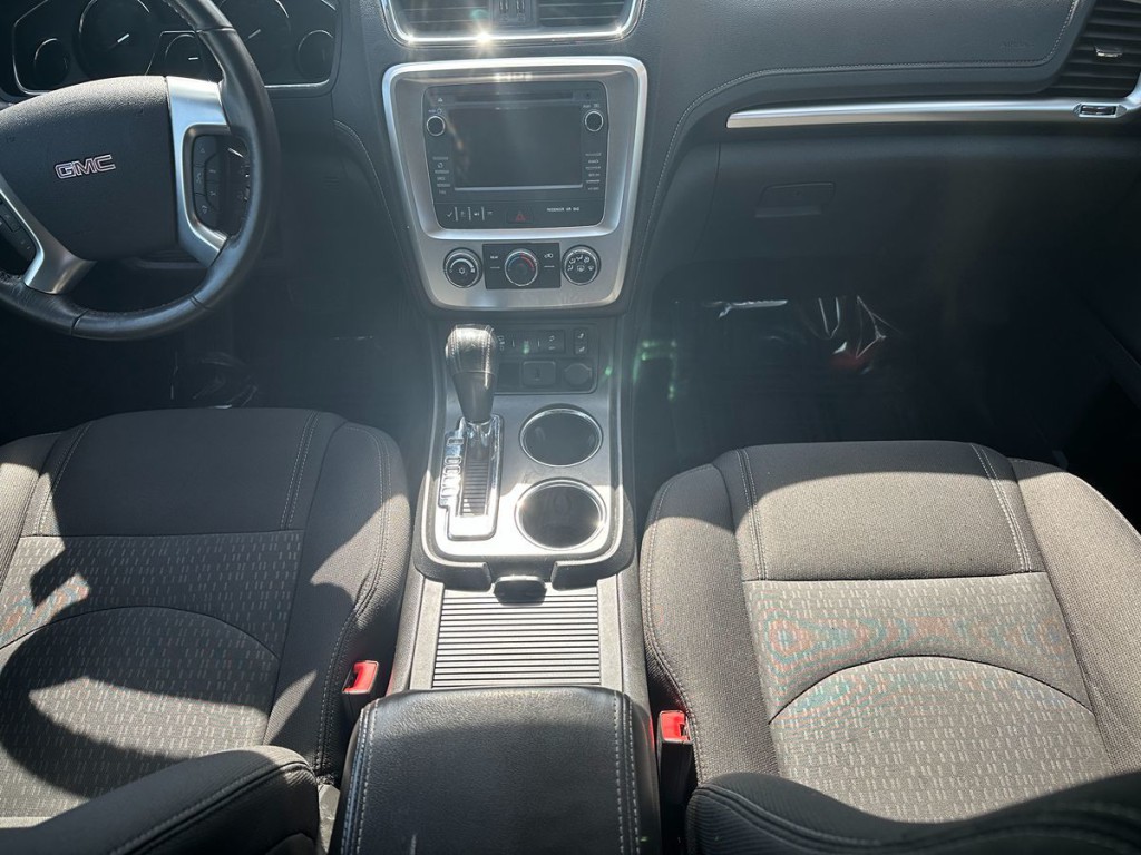2016 GMC Acadia Image 12