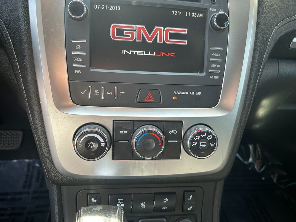 2016 GMC Acadia Image 14