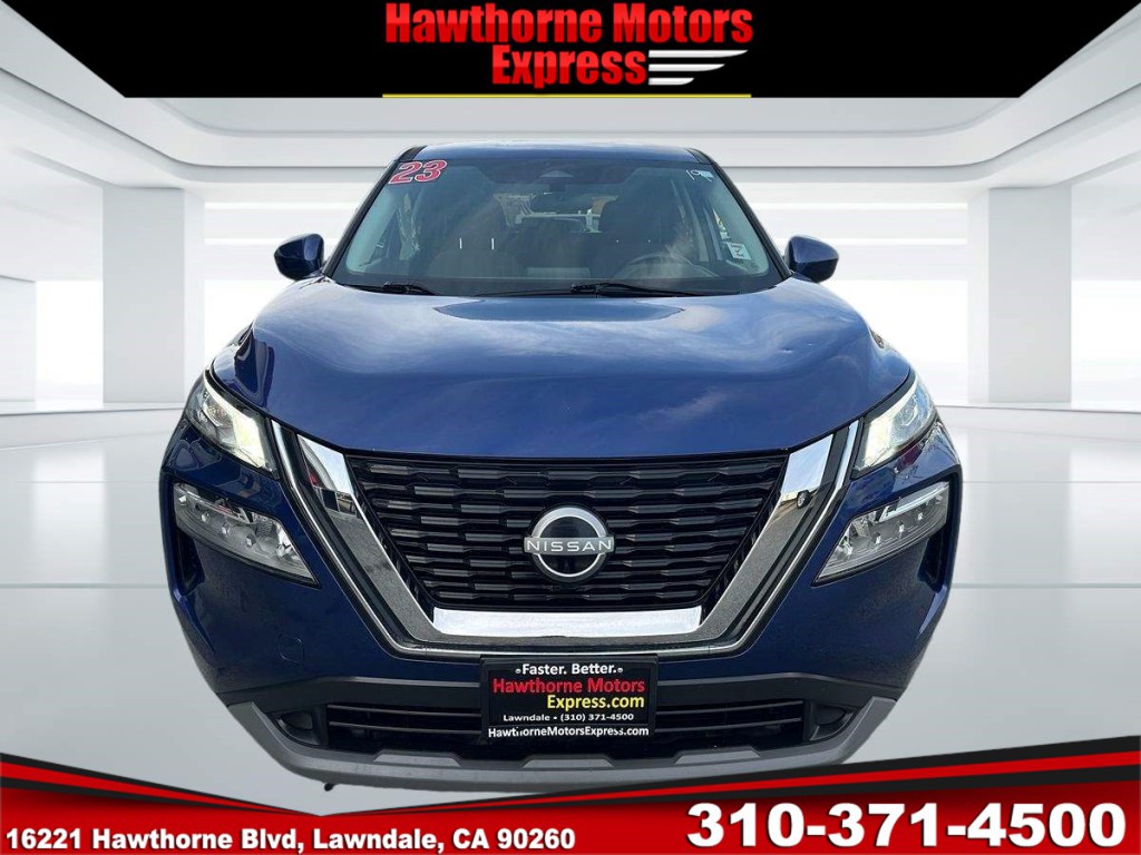 2023 Nissan Rogue Image 2