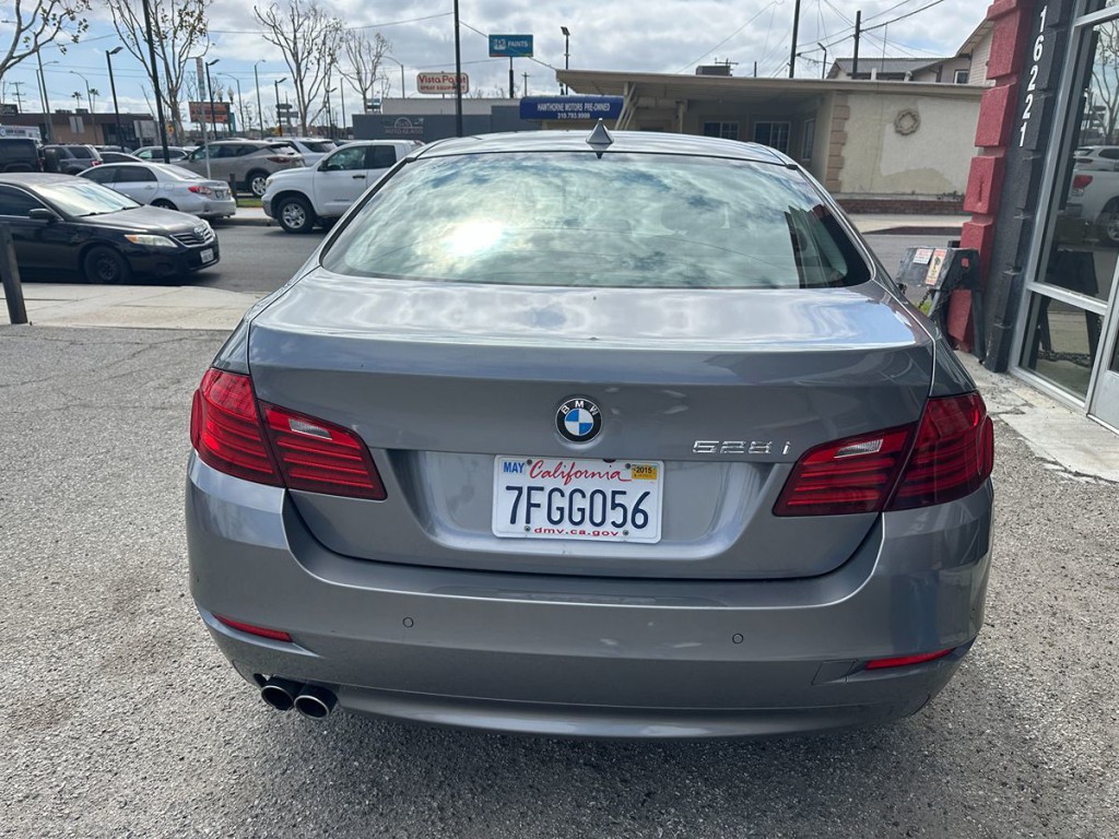 2014 BMW 5 Series Image 7