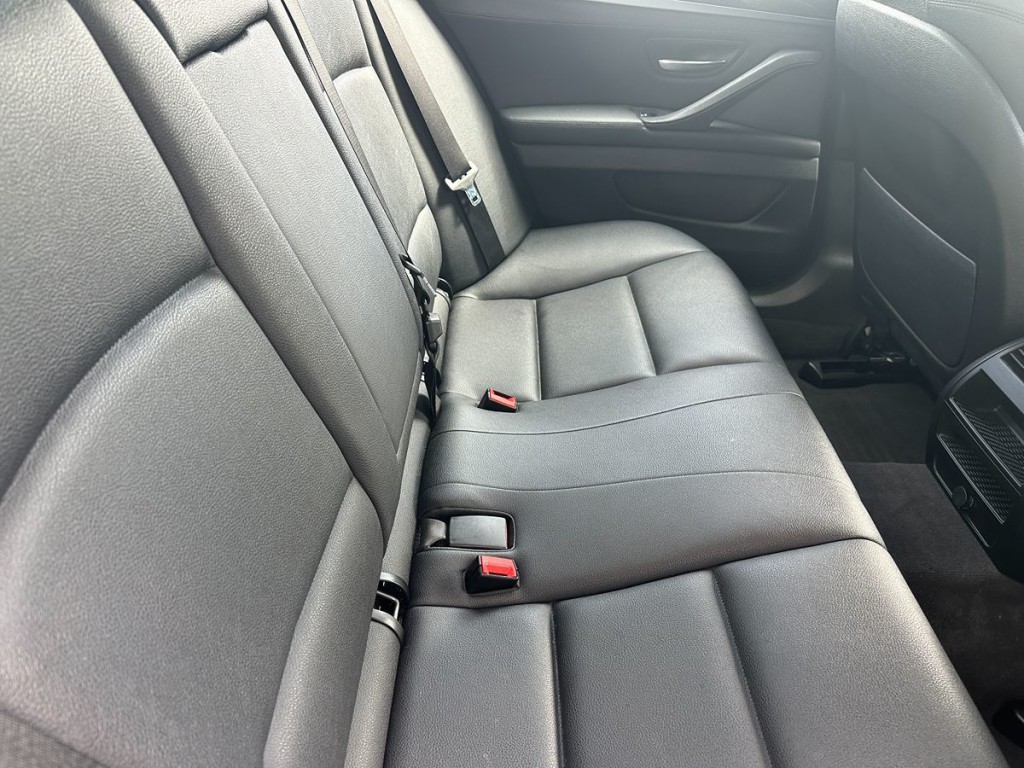 2014 BMW 5 Series Image 15