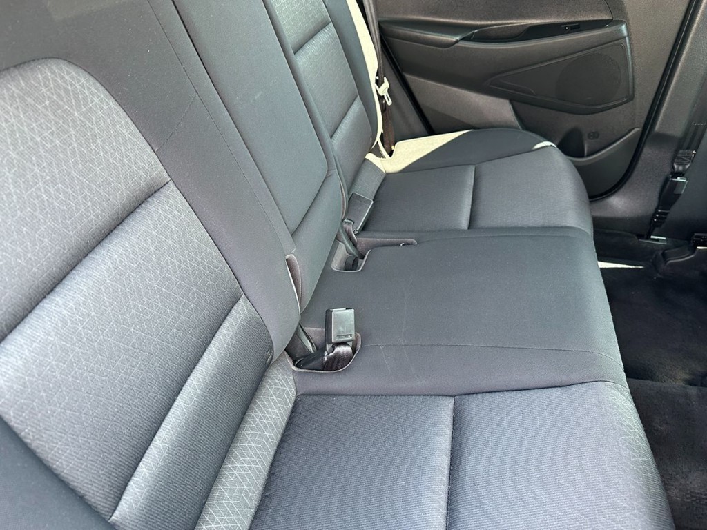 2017 Hyundai Tucson Image 16