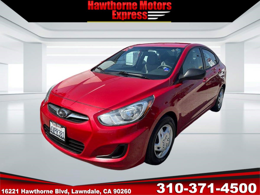 2012 Hyundai Accent Image 3