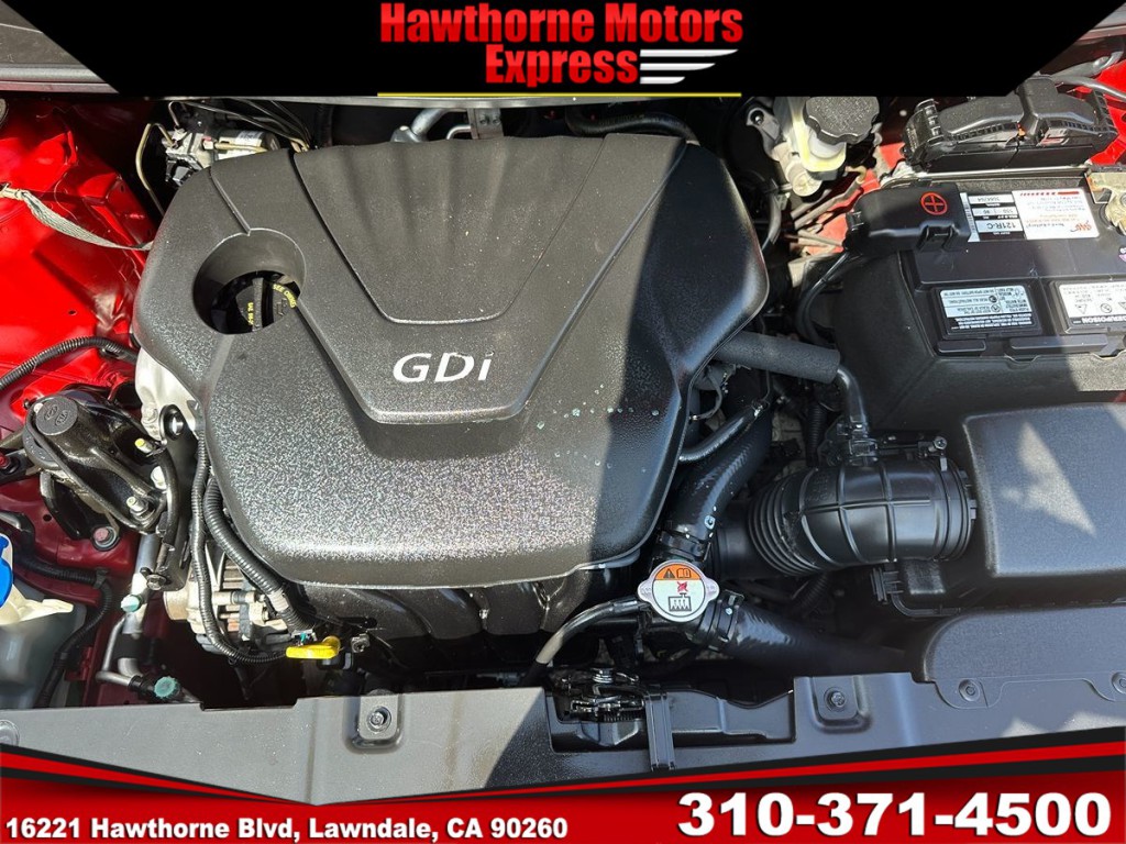 2012 Hyundai Accent Image 21