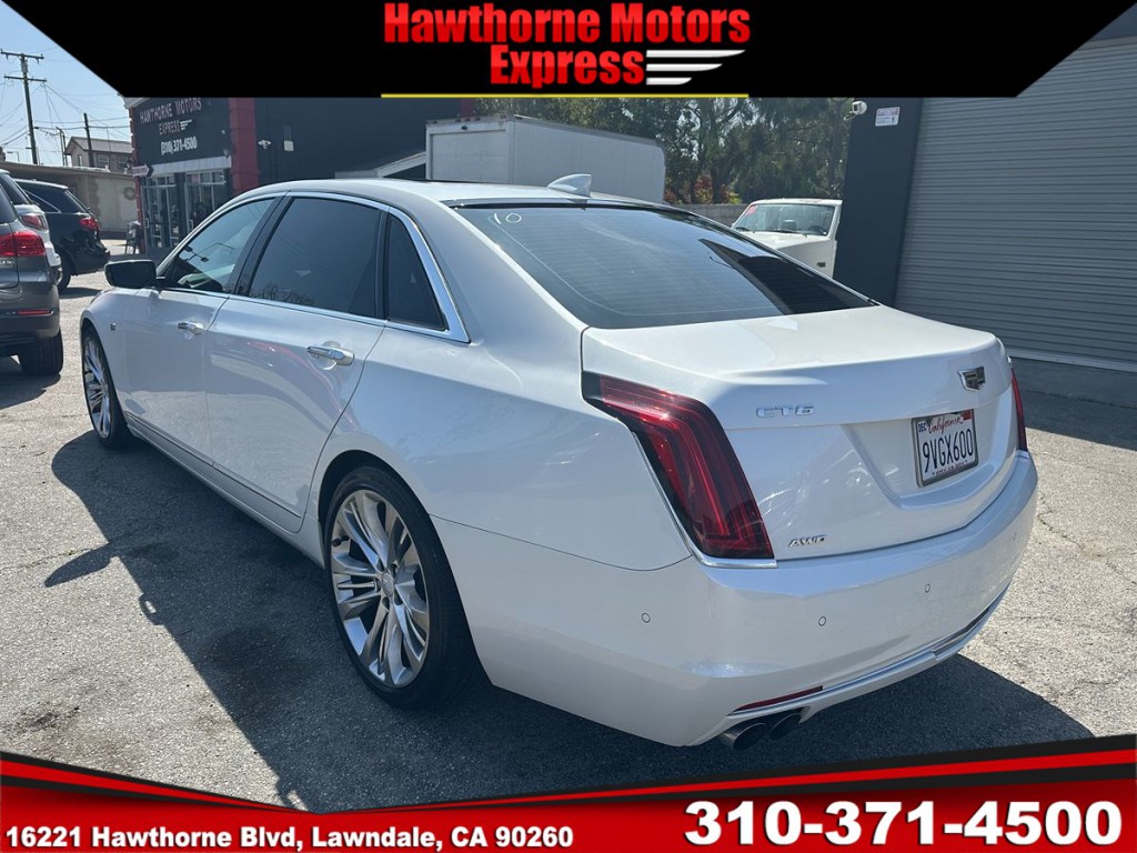 2017 Cadillac CT6 Image 4