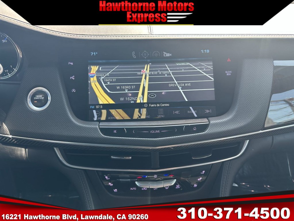 2017 Cadillac CT6 Image 10