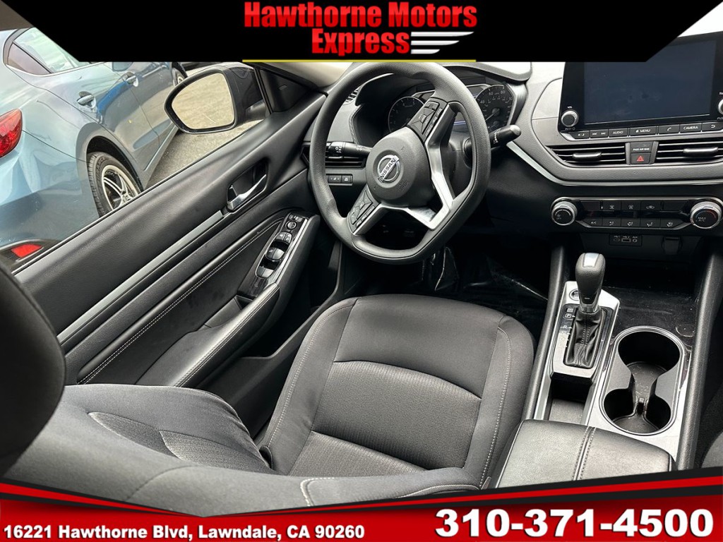 2021 Nissan Altima Image 11