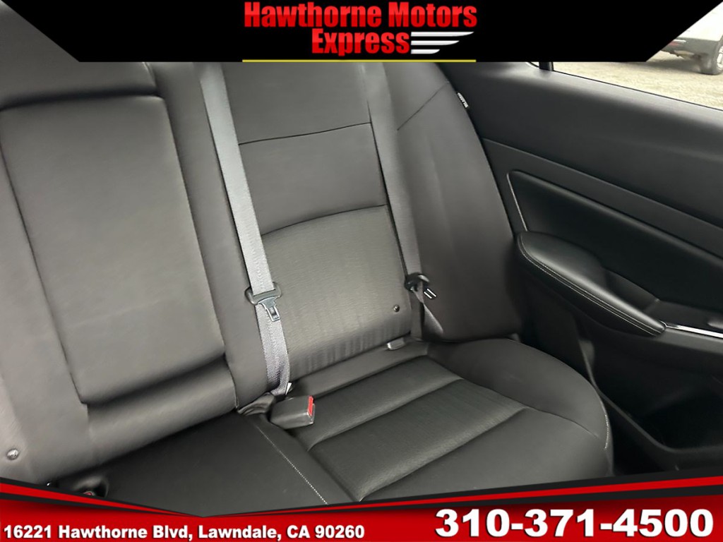 2021 Nissan Altima Image 18