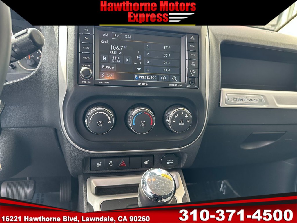 2014 Jeep Compass Image 12