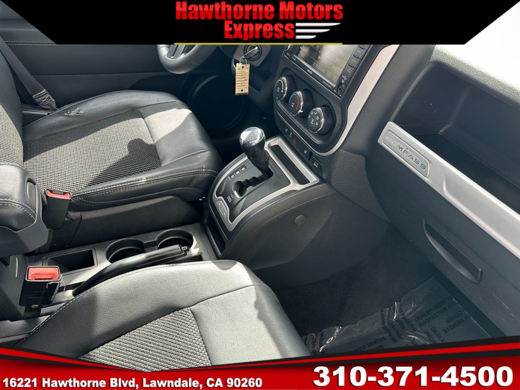 2014 Jeep Compass Image 15