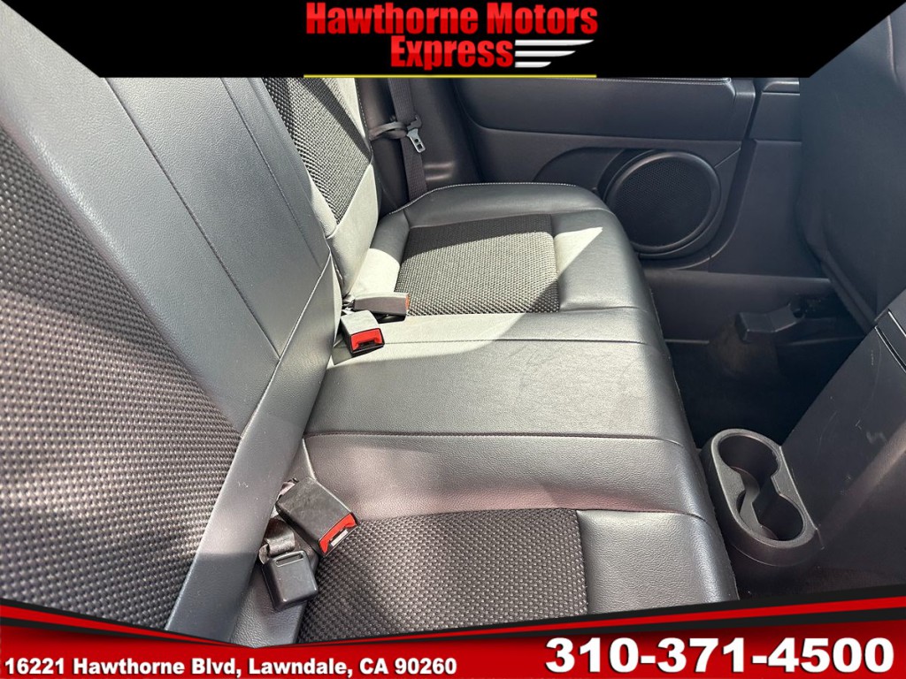2014 Jeep Compass Image 16