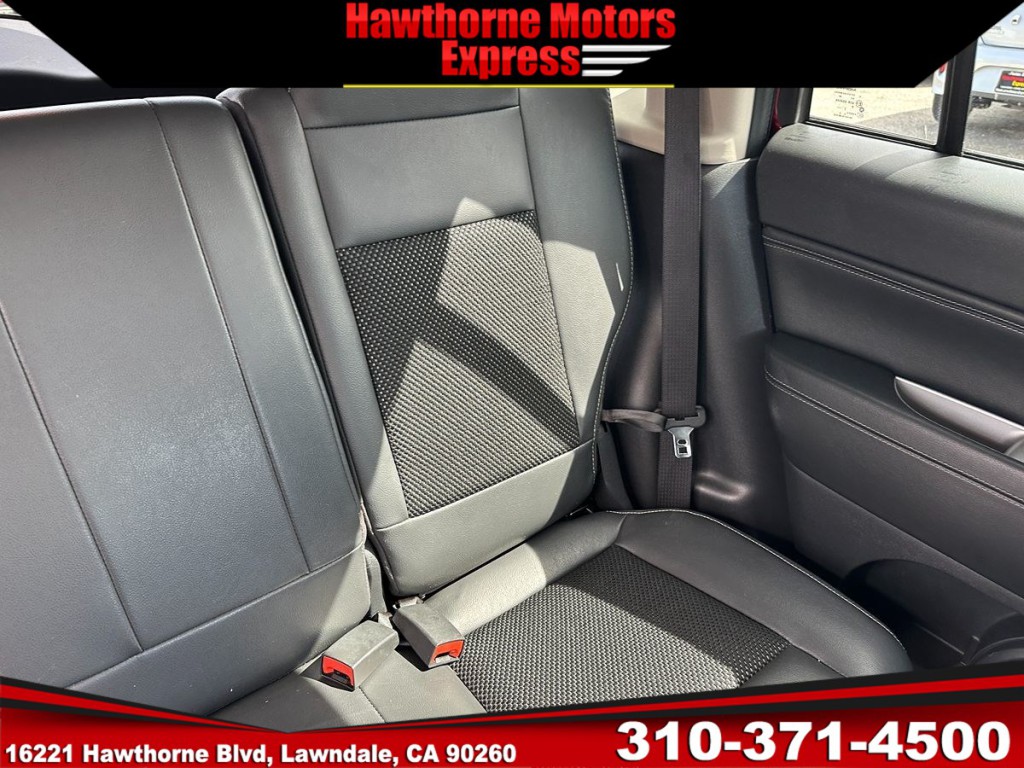 2014 Jeep Compass Image 18