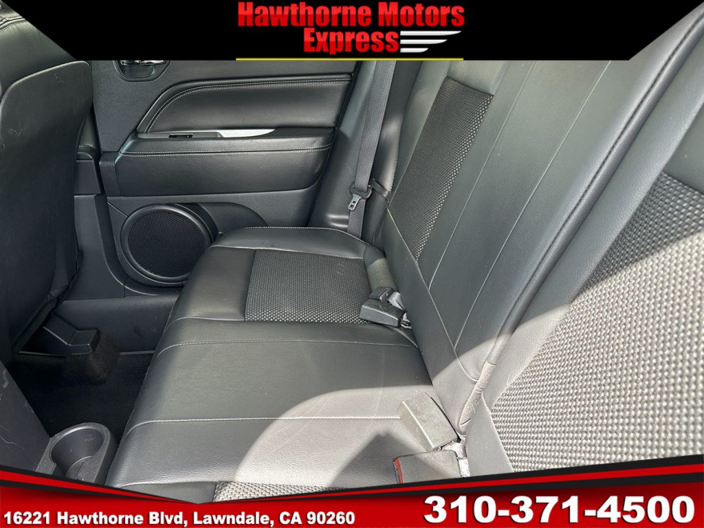 2014 Jeep Compass Image 20