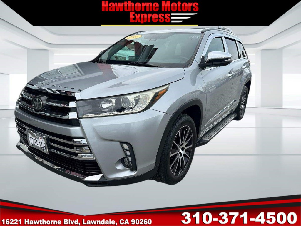 2017 Toyota Highlander Image 3