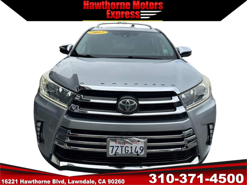 2017 Toyota Highlander Image 2