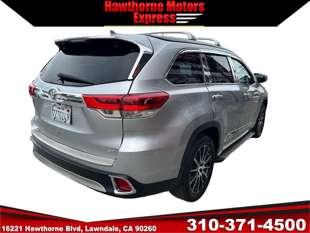 2017 Toyota Highlander Image 7