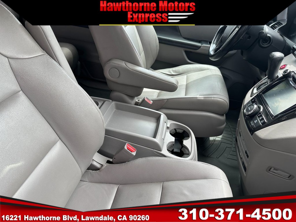2014 Honda Odyssey Image 8