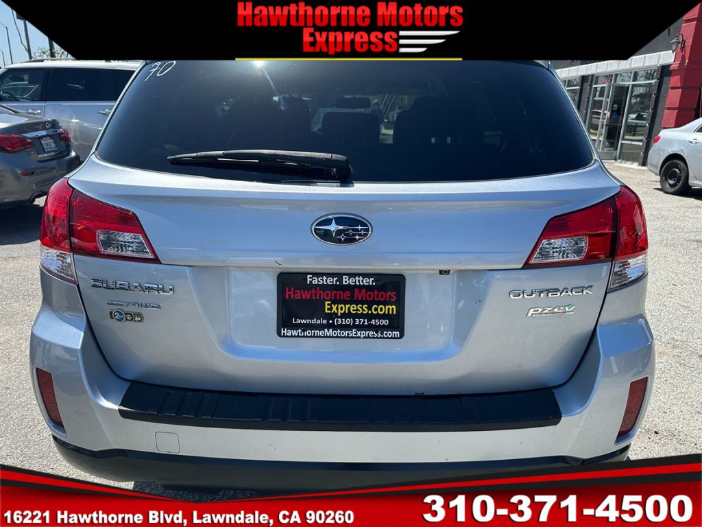 2014 Subaru Outback Image 7
