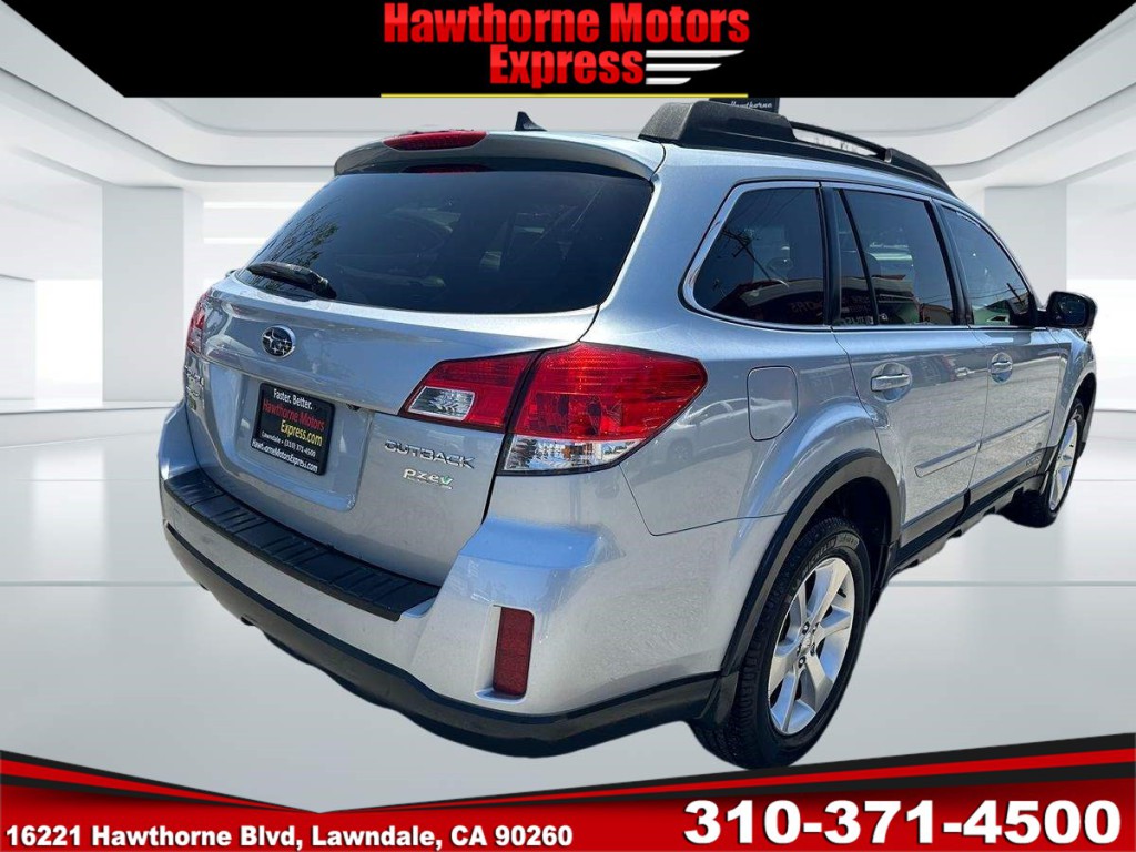 2014 Subaru Outback Image 8