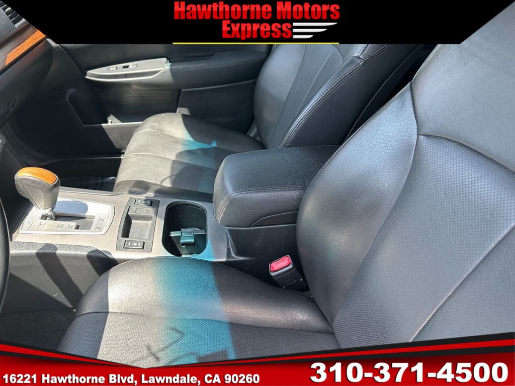 2014 Subaru Outback Image 9