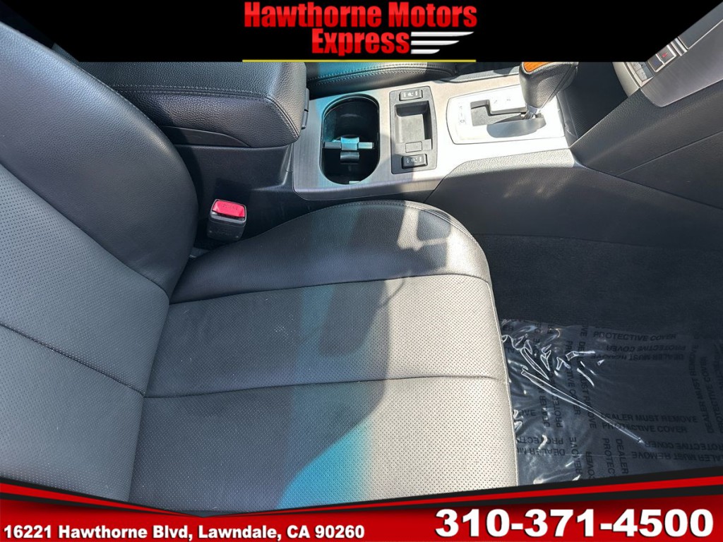 2014 Subaru Outback Image 16