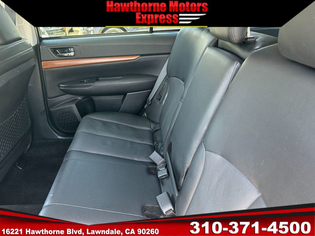 2014 Subaru Outback Image 18
