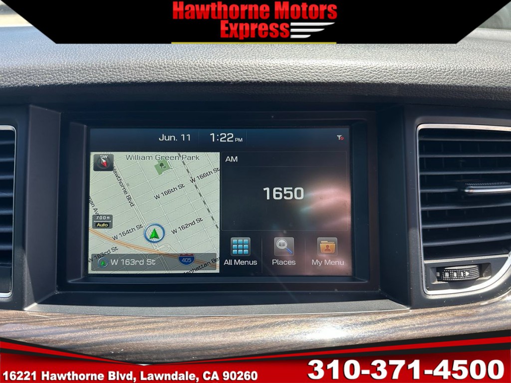 2015 Hyundai Genesis Image 15