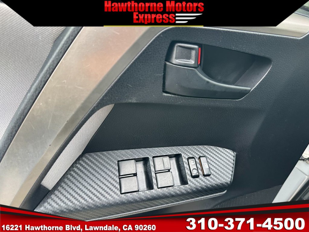 2014 Toyota Rav4 Image 21