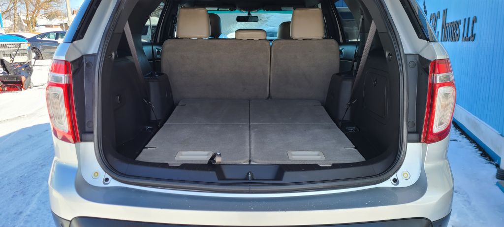 2013 Ford Explorer Image 12