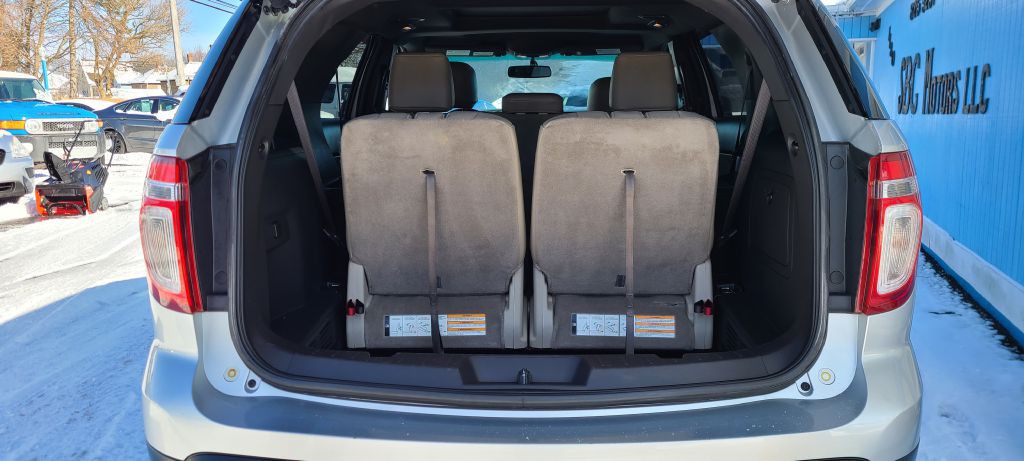 2013 Ford Explorer Image 13