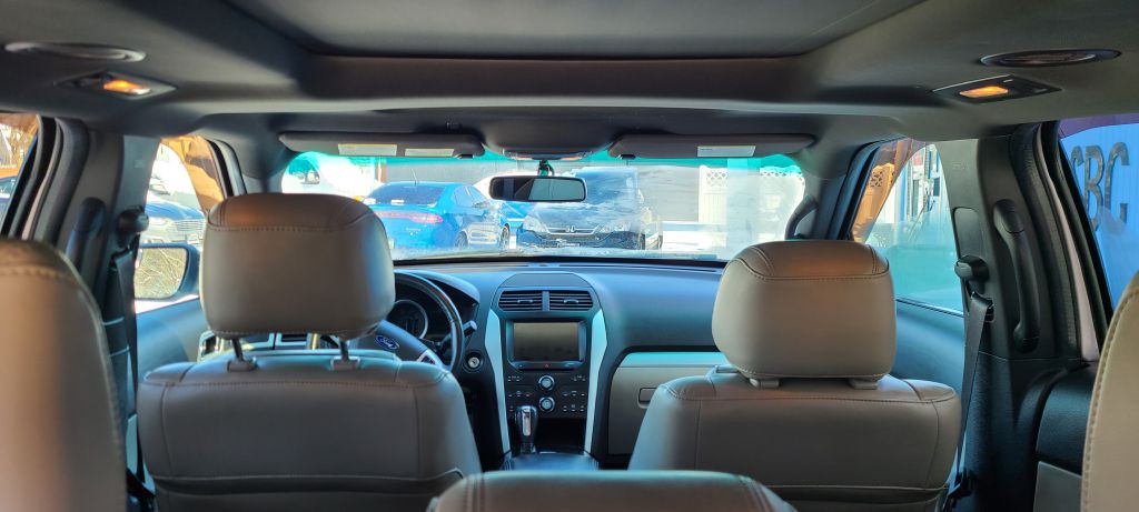2013 Ford Explorer Image 14