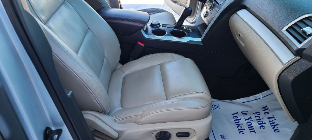 2013 Ford Explorer Image 27
