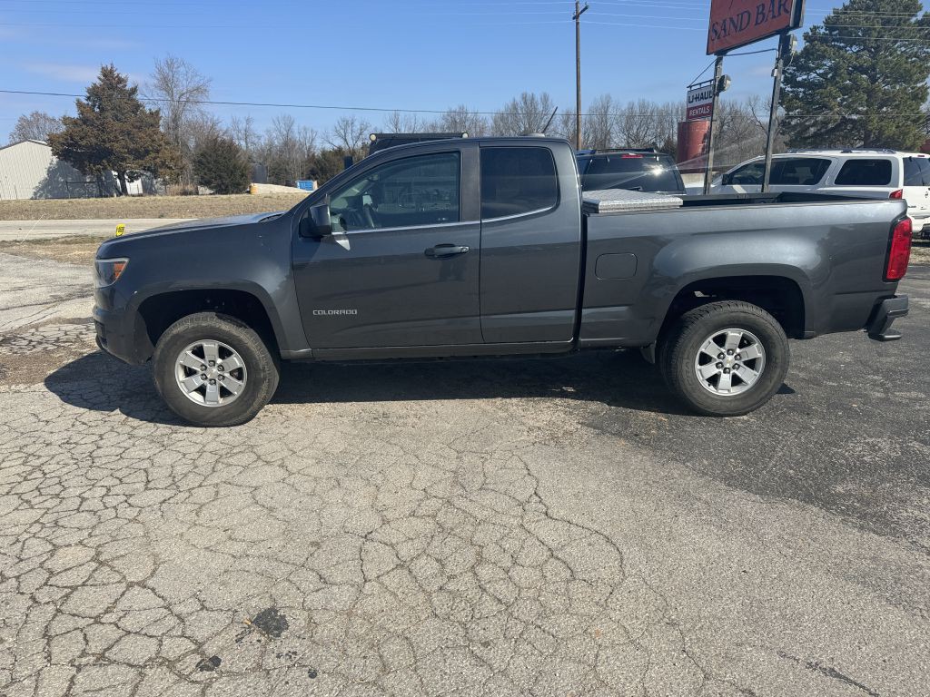 2016 Chevrolet Colorado Image 2