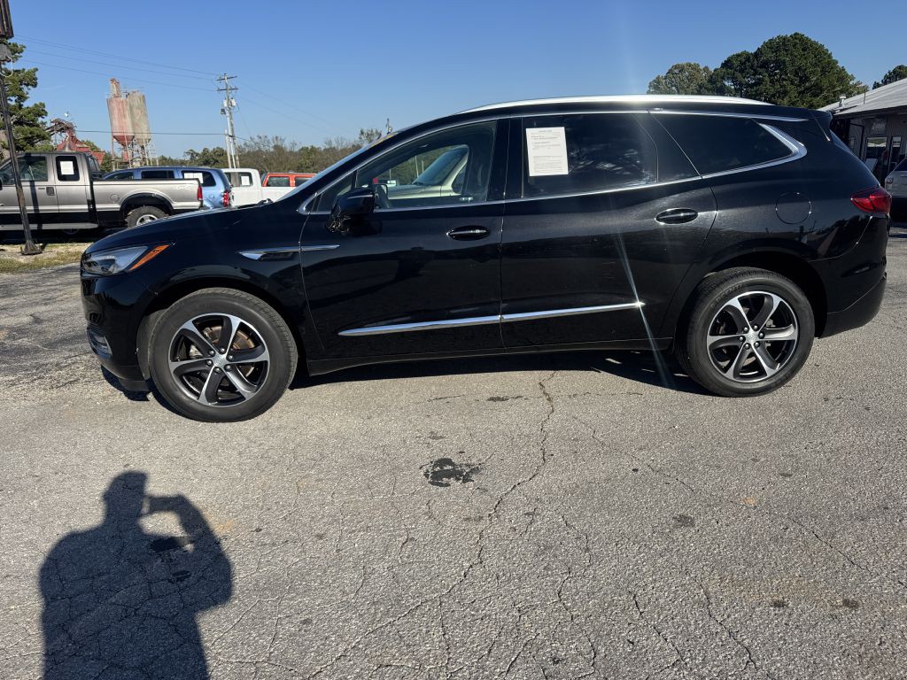 2021 Buick Enclave Image 2