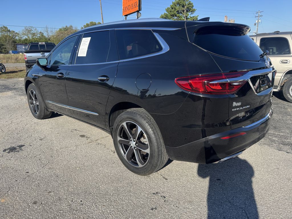 2021 Buick Enclave Image 3