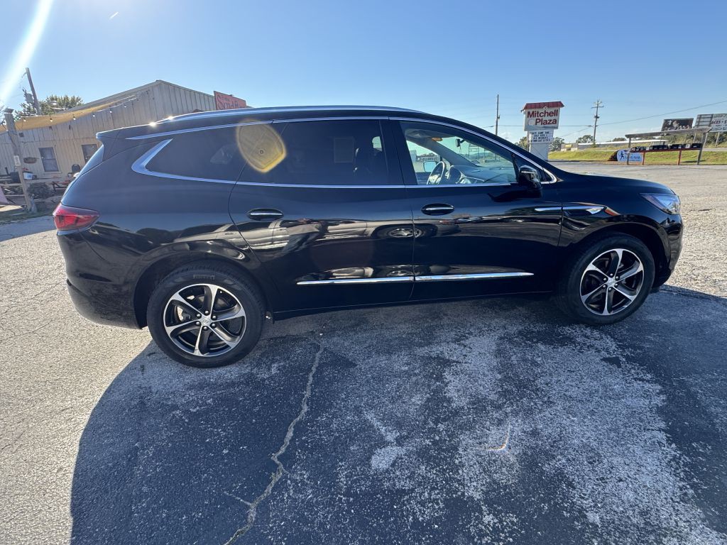 2021 Buick Enclave Image 6