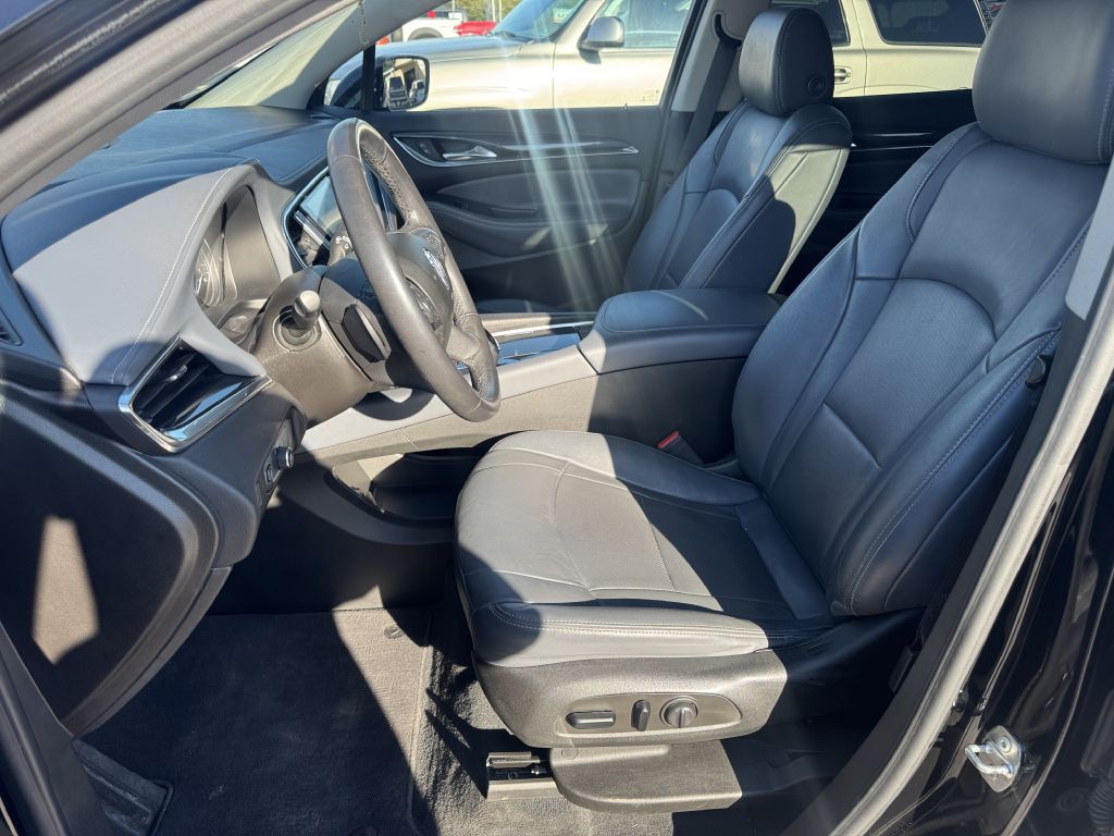 2021 Buick Enclave Image 9