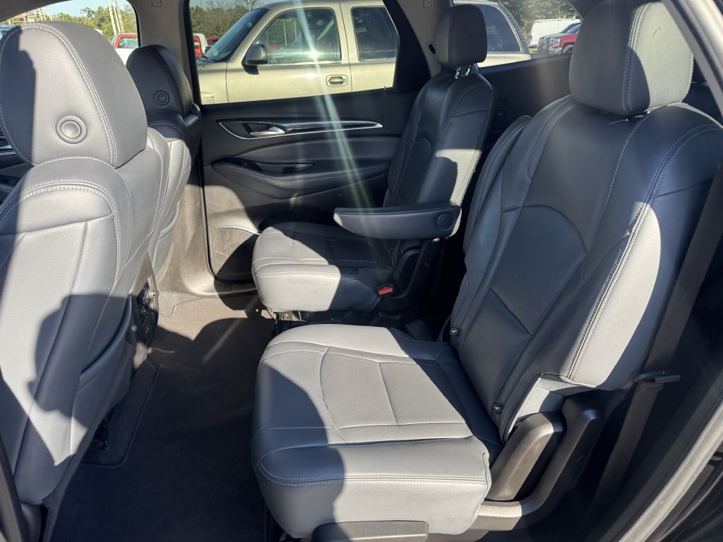 2021 Buick Enclave Image 10