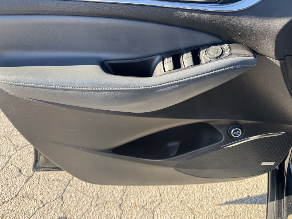 2021 Buick Enclave Image 14