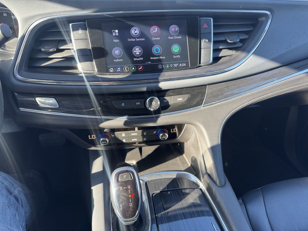 2021 Buick Enclave Image 16