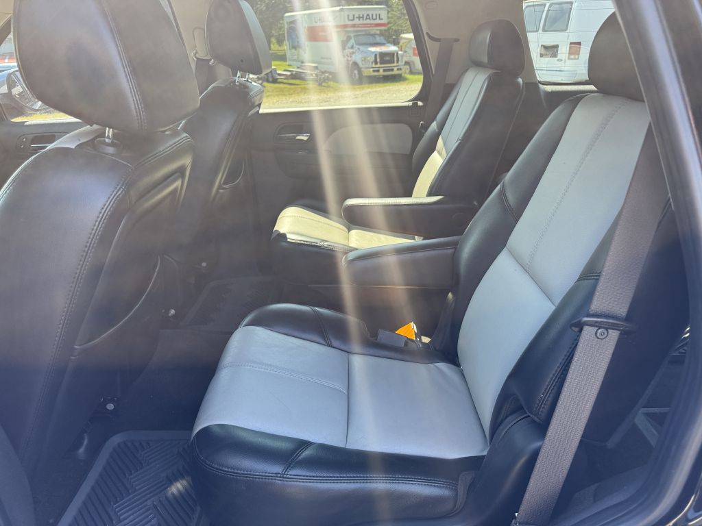2007 Chevrolet Tahoe Image 11