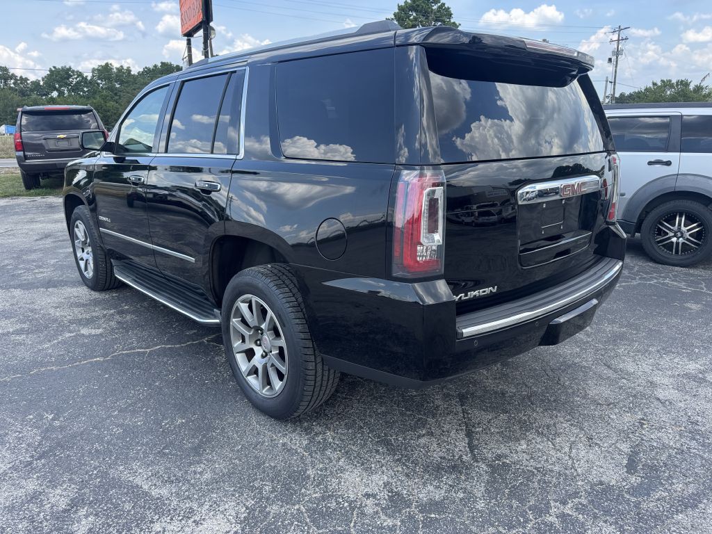 2016 GMC Yukon Image 3