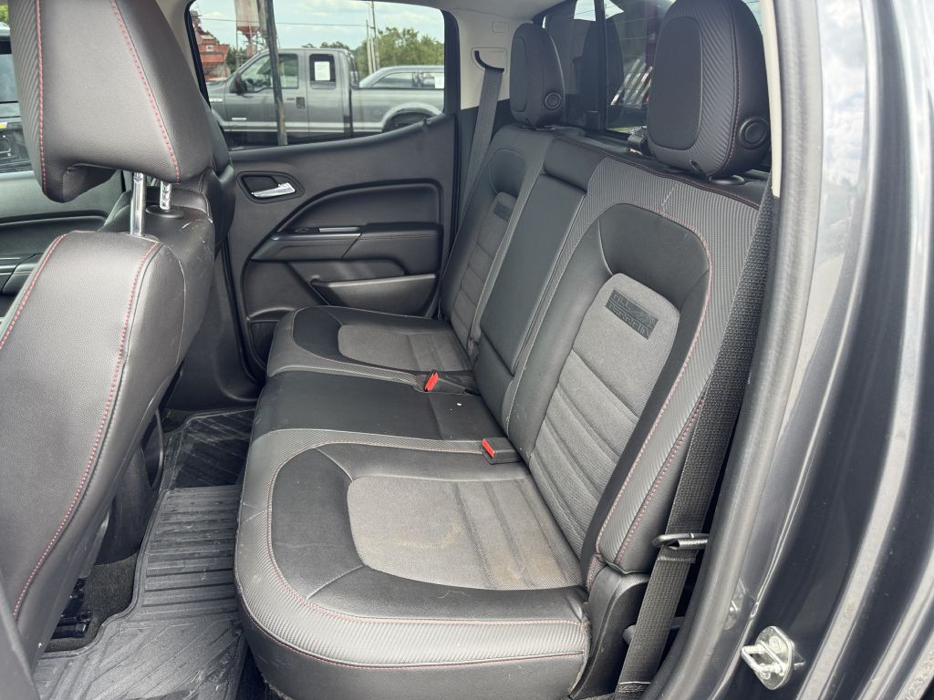 2016 GMC Canyon Image 11