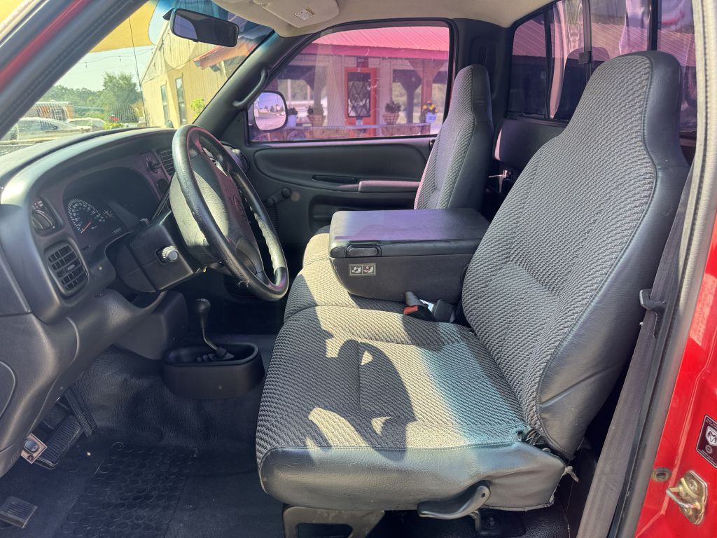 1999 Dodge Ram 1500 Image 12