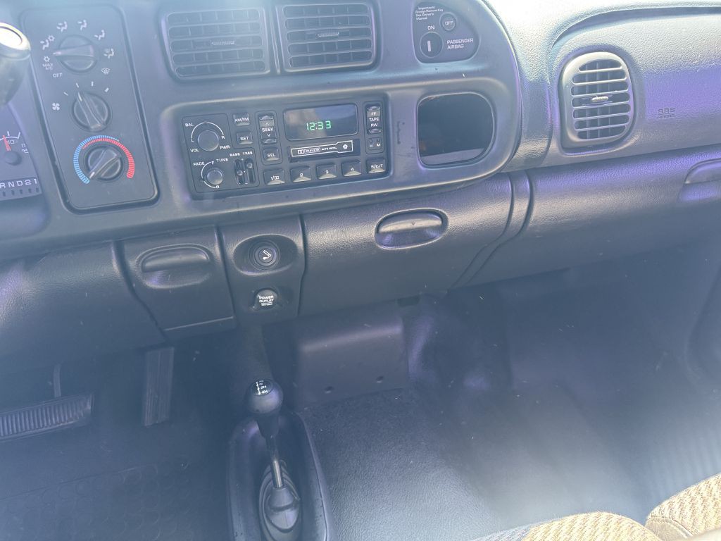 1999 Dodge Ram 1500 Image 14