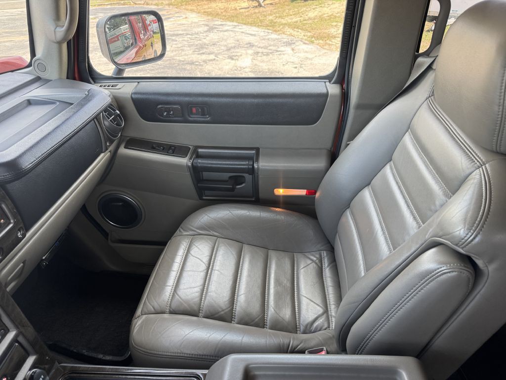 2003 HUMMER H2 Image 14