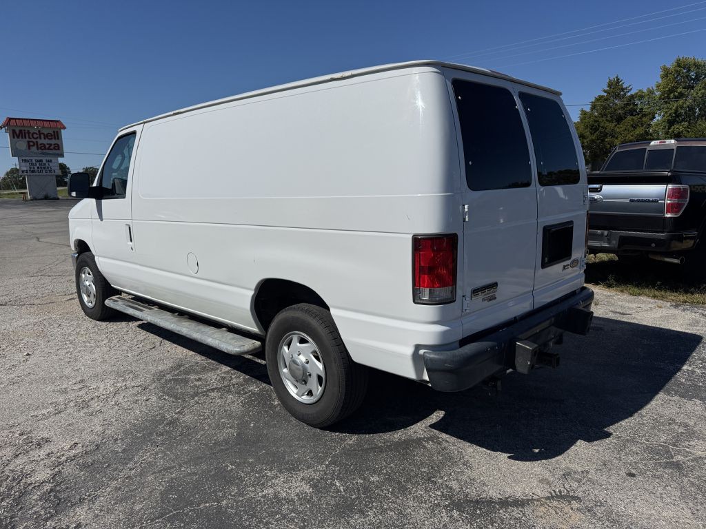 2014 Ford Econoline Image 3