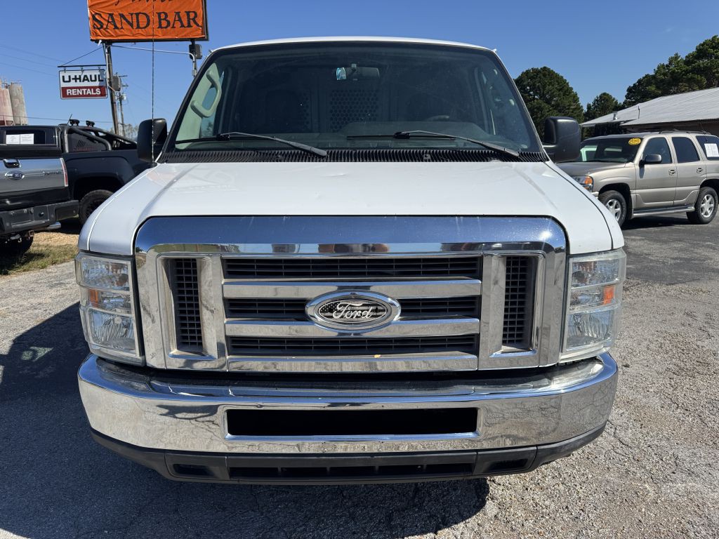 2014 Ford Econoline Image 8