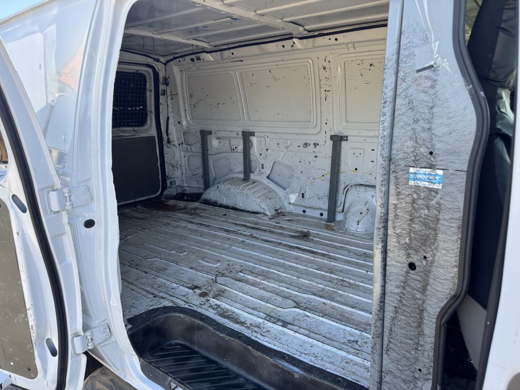 2014 Ford Econoline Image 10
