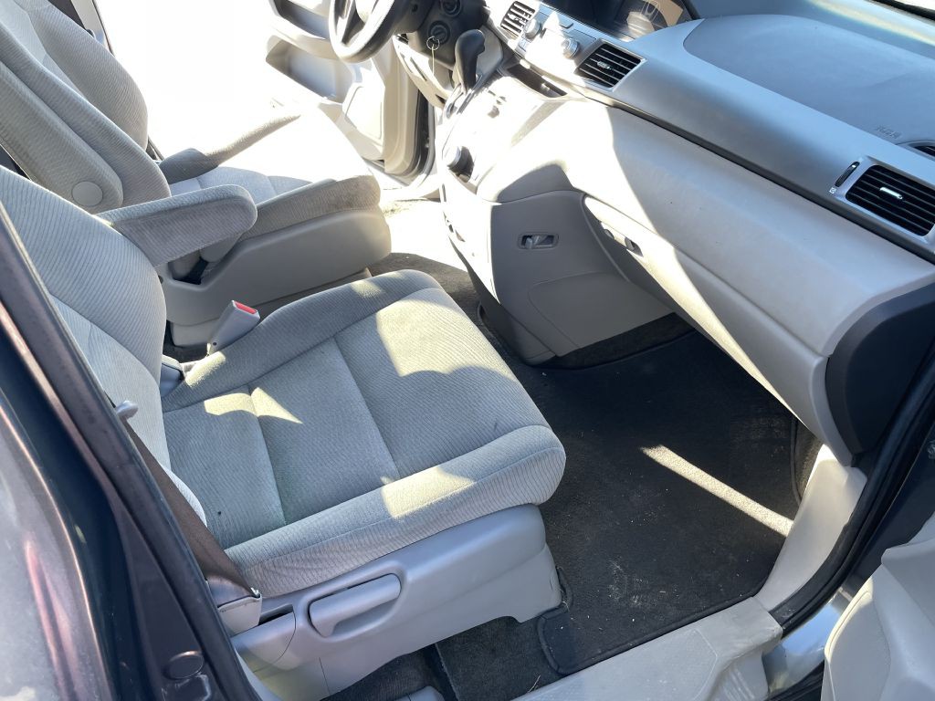 2013 Honda Odyssey Image 15